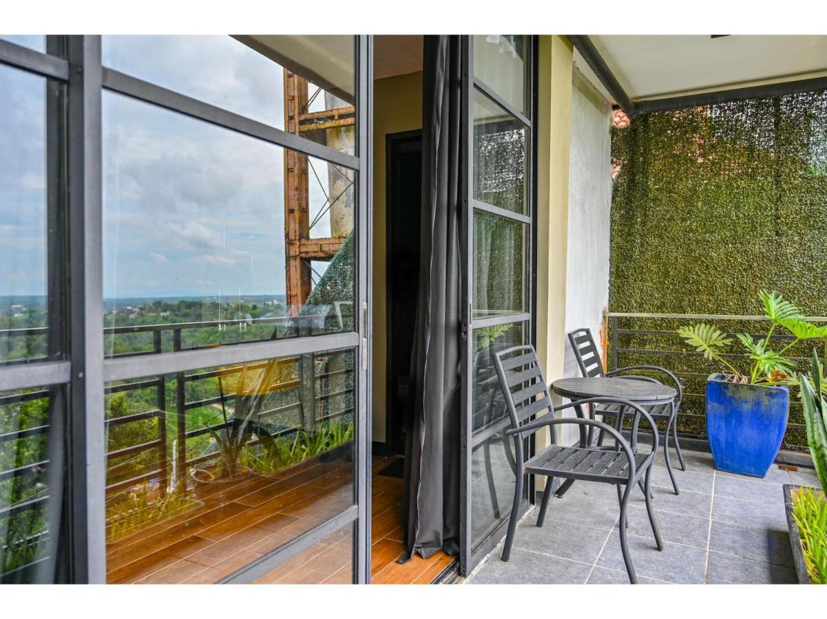 Capital O 890 Nami Hotel Tagaytay Tagaytay City Exteriér fotografie